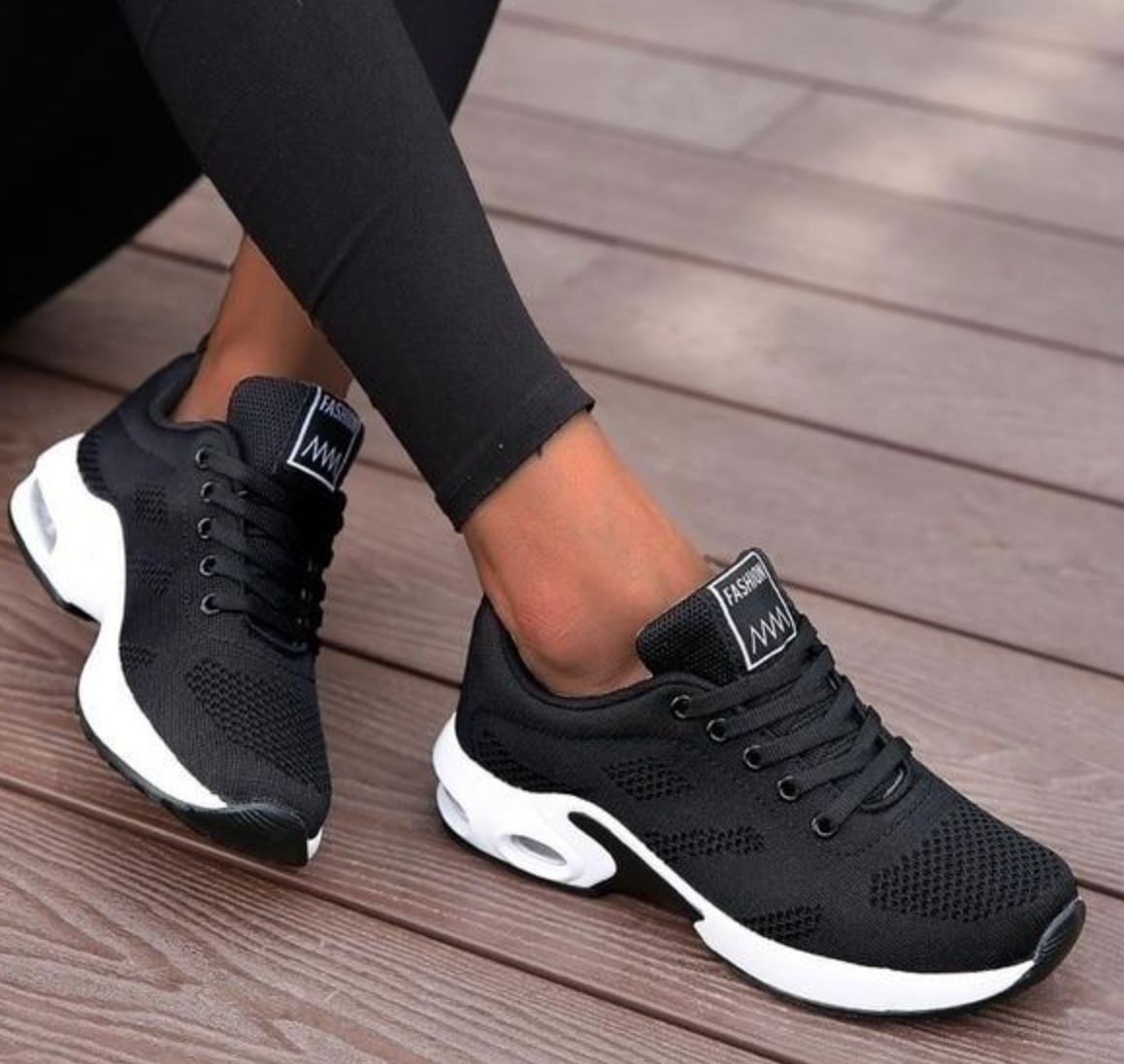 Orthopedic Shoes of the Year 2025!